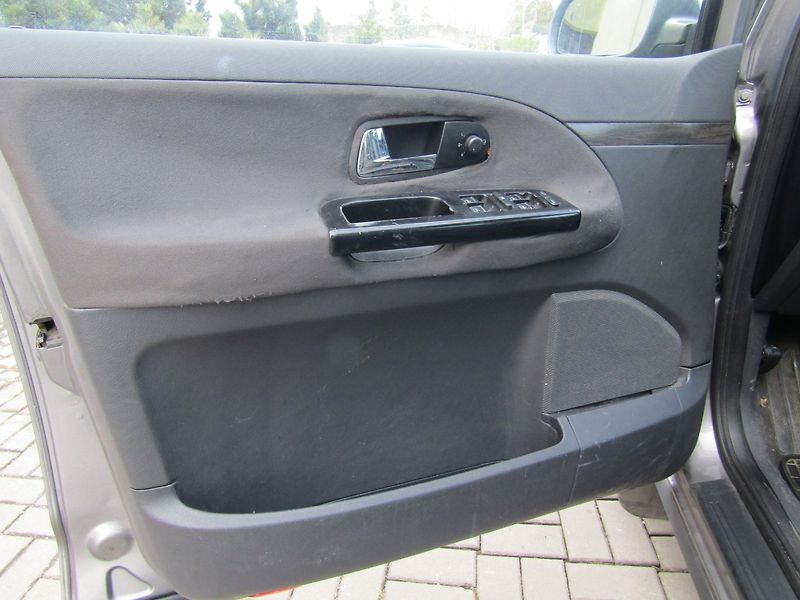 Seat Alhambra (2006) 2.0 TDI 103kW - fotka 18 z 34