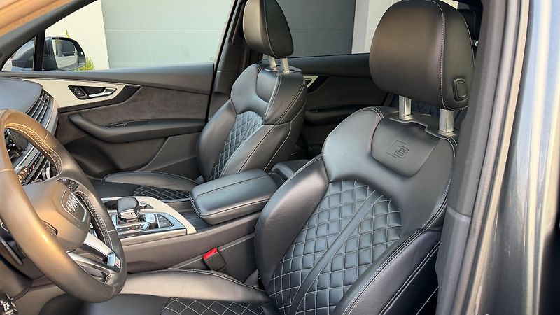 Audi SQ7 4.0 Q7 /320kW - fotka 7 z 20