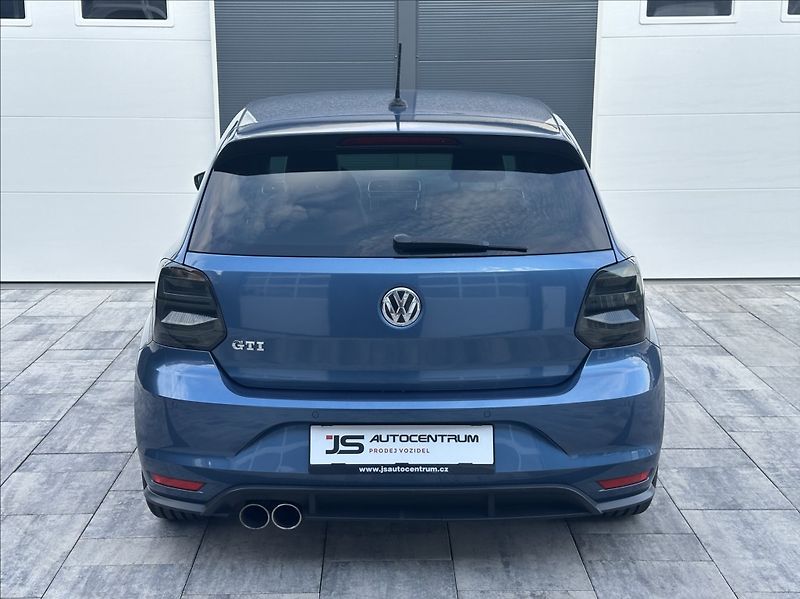 Volkswagen Polo 1,8 TSI 192PS  GTI DSG - fotka 8 z 51