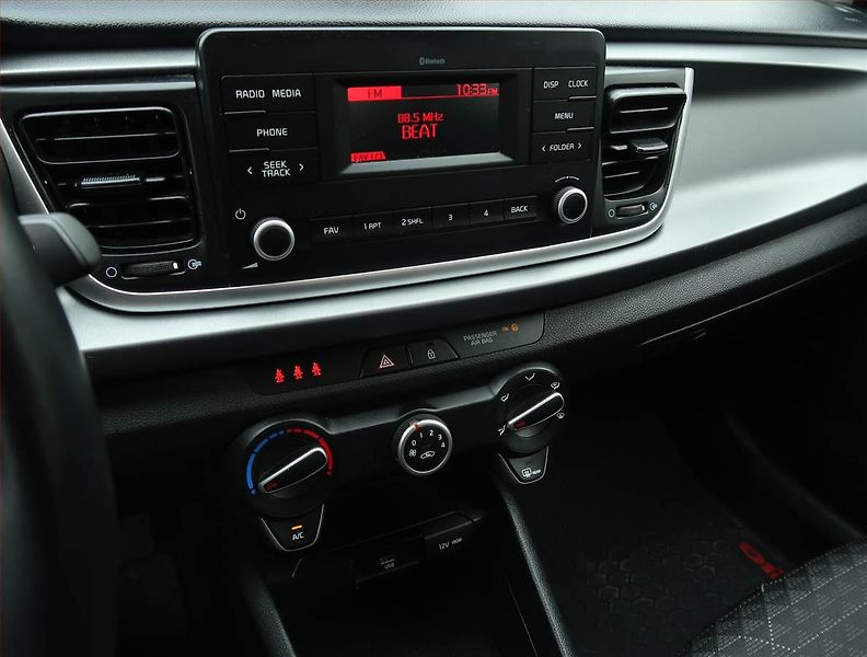 Kia Rio (2021) 1.2 DPI, ČR,1.maj - fotka 12 z 16