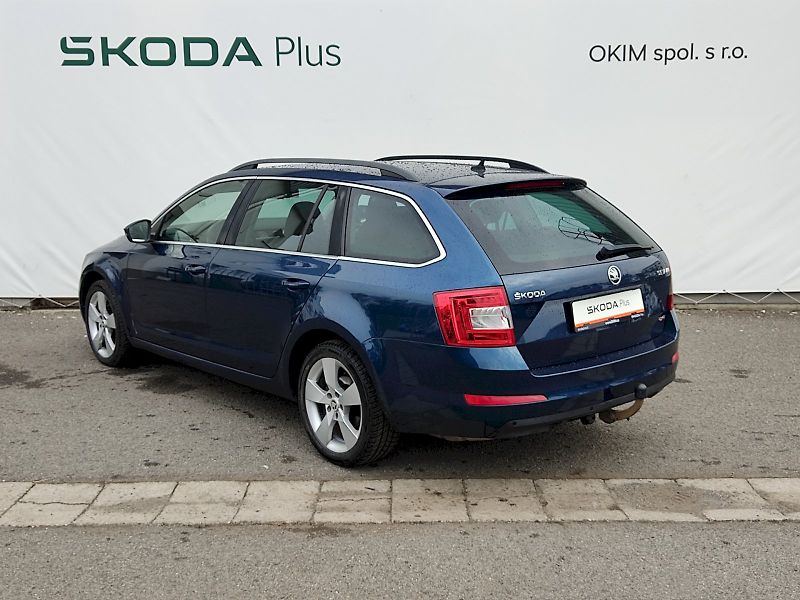 Škoda Octavia (2013) Combi Elegance plus 2,0 Tdi 11 - fotka 34 z 37