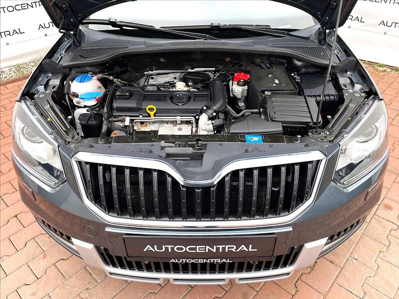 Škoda Yeti 1,4 TSi,90kW,serv.hist.,STK 10 - fotka 8 z 23