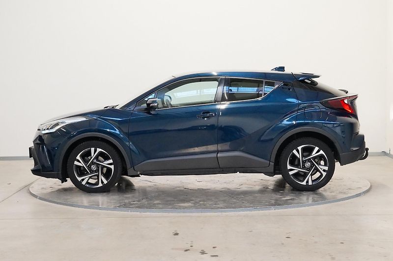 Toyota C-HR - fotka 3 z 30