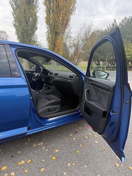 Škoda Superb (2022) ŠKODA SUPERB SPORTLINE 4x4  - fotka 19 z 20