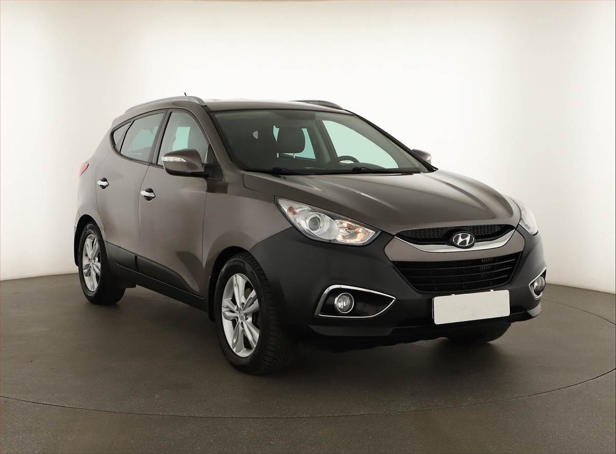 Hyundai ix35 1.7 CRDi, nová STK, Tažné