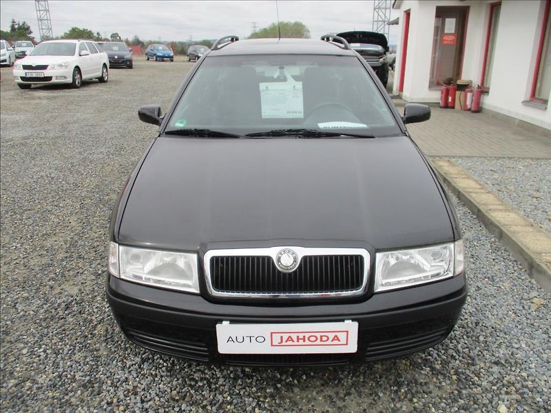 Škoda Octavia 1,6 MPI, digi klima, 1.maj, - fotka 2 z 29