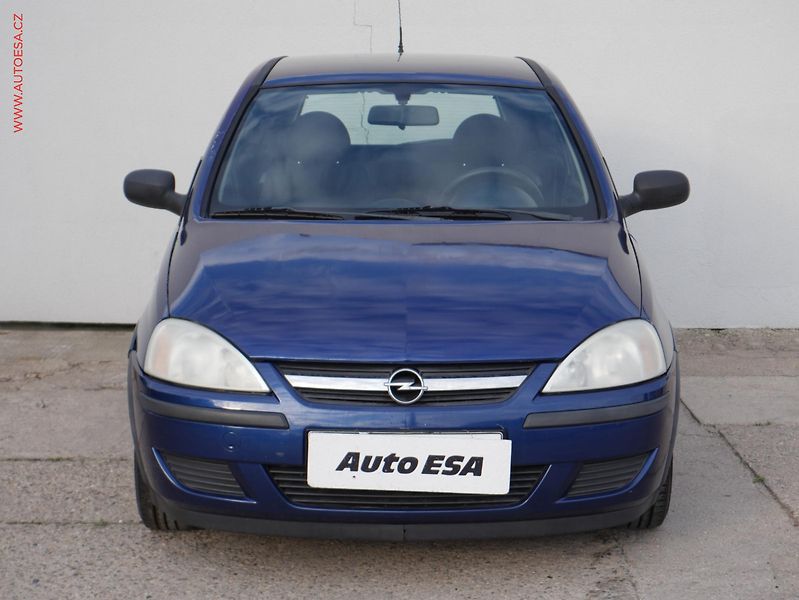 Opel Corsa (2005) 1.0i, AC, tažné - fotka 2 z 17