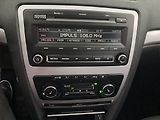 Škoda Octavia (2013) 2.0 TDI, Serv.kniha, Tempomat - náhled 12