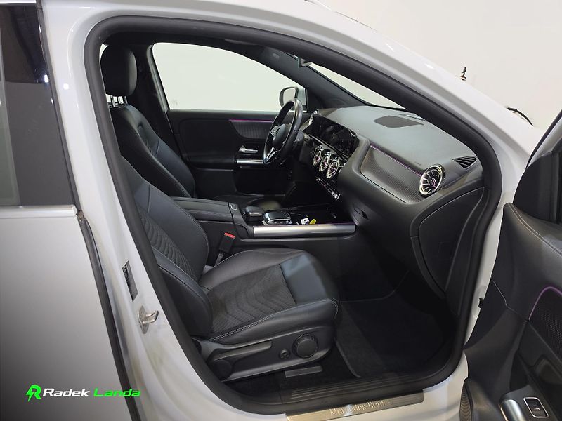 Mercedes-Benz EQA (2023) 250+ 73,9 kWh, LED - fotka 13 z 16