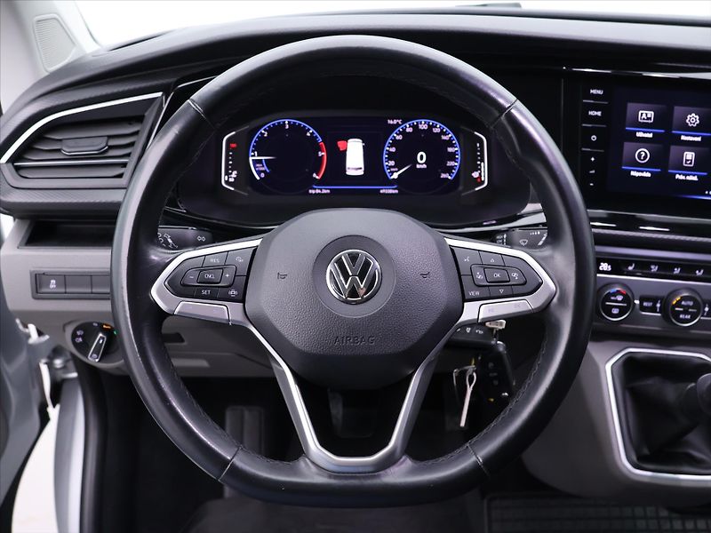 Volkswagen Caravelle 2,0 TDI 110 kW CZ - fotka 16 z 32