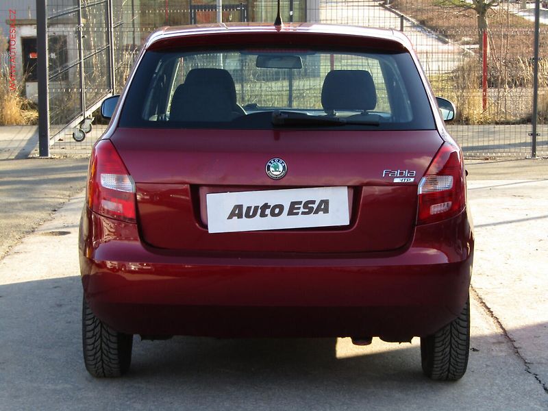 Škoda Fabia (2008) 1.2 HTP, ČR, STK1/28 - fotka 5 z 12