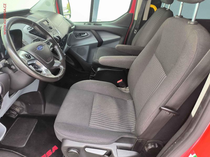 Ford Transit Custom (2017) 2.0TDCi 8míst, TREND, AC - fotka 9 z 20