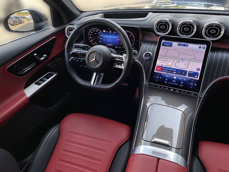 Mercedes-Benz GLC (2021) 300 d 4M AMG - fotka 13 z 29