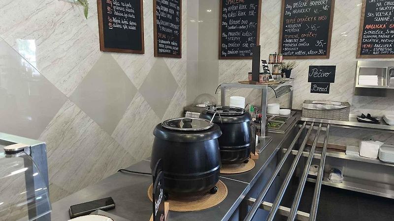 V Restauraci Motogrill u Humpolce jsme si dali poctivou dršťkovou a knedlo, zelo, vepřo.