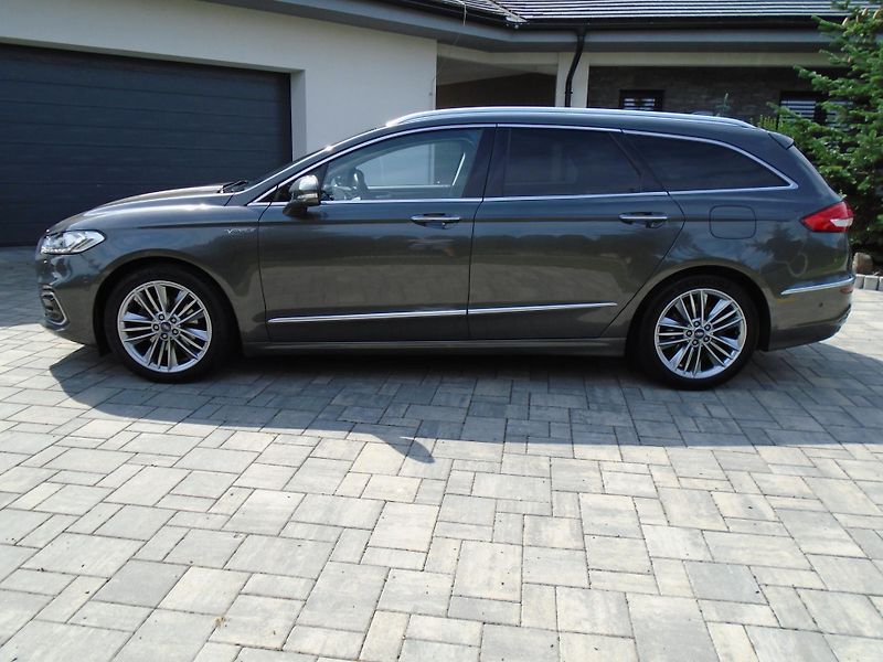 Ford Mondeo 2.0EcoBlue 140kW 8AT Vignale  - fotka 8 z 45