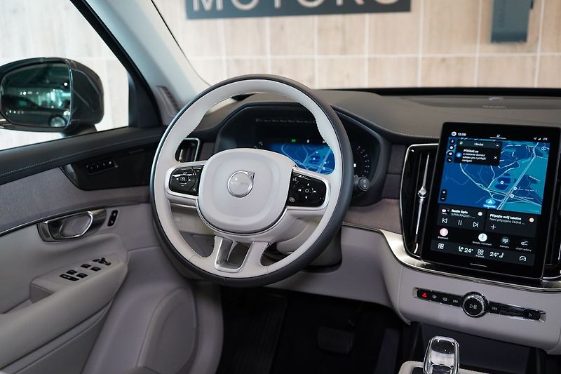 Volvo XC90 B5 PLUS Bright, Vzduch, 360° - fotka 49 z 50