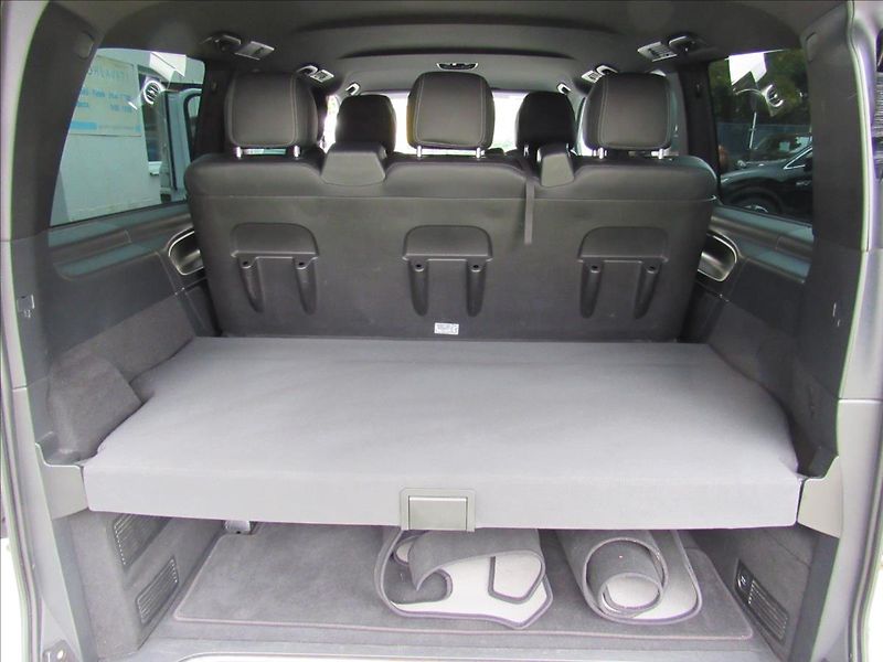 Mercedes-Benz Třídy V 2,1 V250 Avantgarde Long Autom - fotka 32 z 35