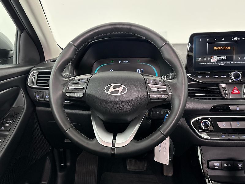 Hyundai i30 Smart DCT - fotka 24 z 30