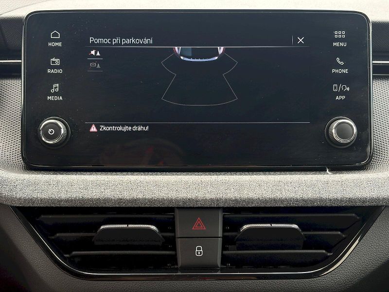 Škoda Scala (2025) 1.0 TSI / 85kW / SELECTION - fotka 29 z 32
