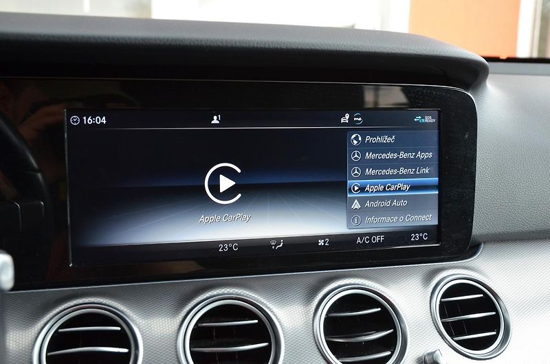 Mercedes-Benz Třídy E (2019) E 220d // REZERVOVÁNO // - fotka 43 z 46