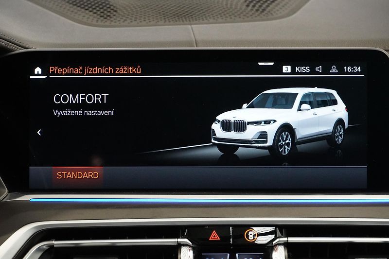 BMW X7  Xdrive40d,ČR,DPH,1.maj,6 míst - fotka 43 z 43