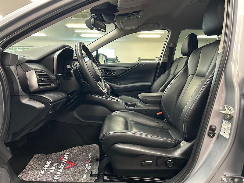 Subaru Outback (2022) 2.5 COMFORT+ 2022 | Záruka - fotka 8 z 26