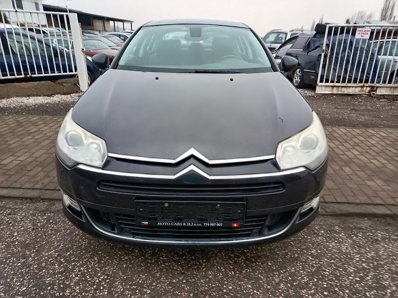 Citroën C5 (2011) 1.6i Automat - fotka 2 z 43