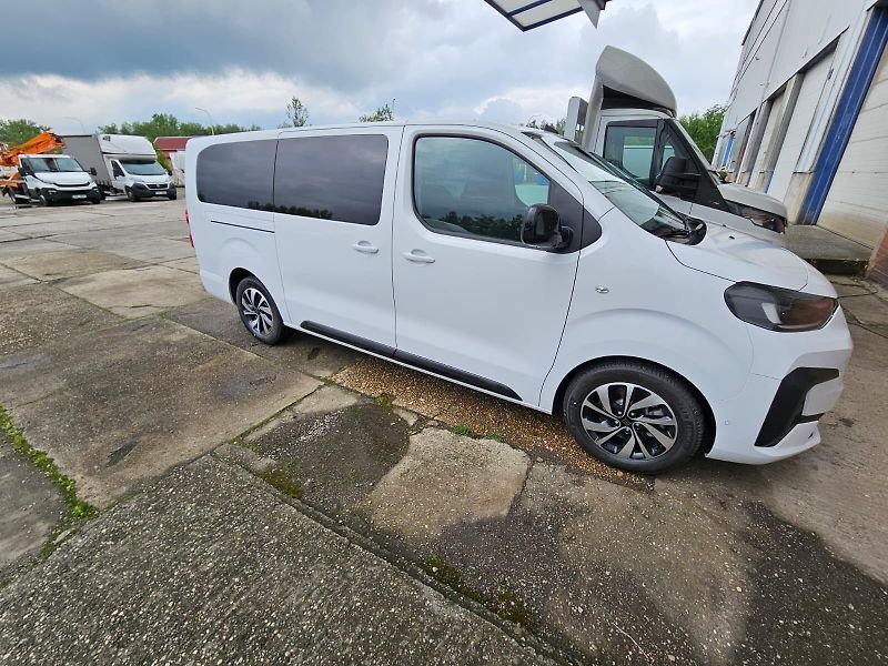 Fiat Scudo (2026) Ulysse Icon 2.2 MTJ 180k 8AT L - fotka 2 z 13