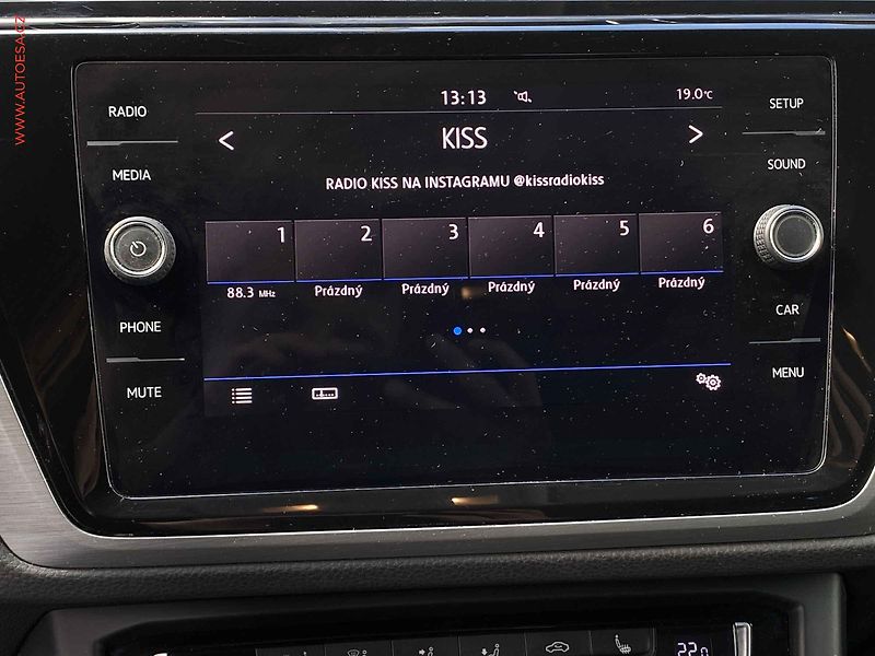 Volkswagen Touran (2019) 1.5TSi, 2.maj,ČR, AC, LED - fotka 16 z 18