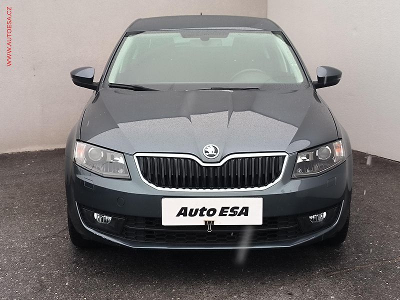 Škoda Octavia (2016) 1.2 TSi, Joy, bixen - fotka 2 z 20