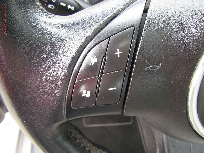 Fiat 500 (2012) 1.2, Lounge, panor - fotka 12 z 18
