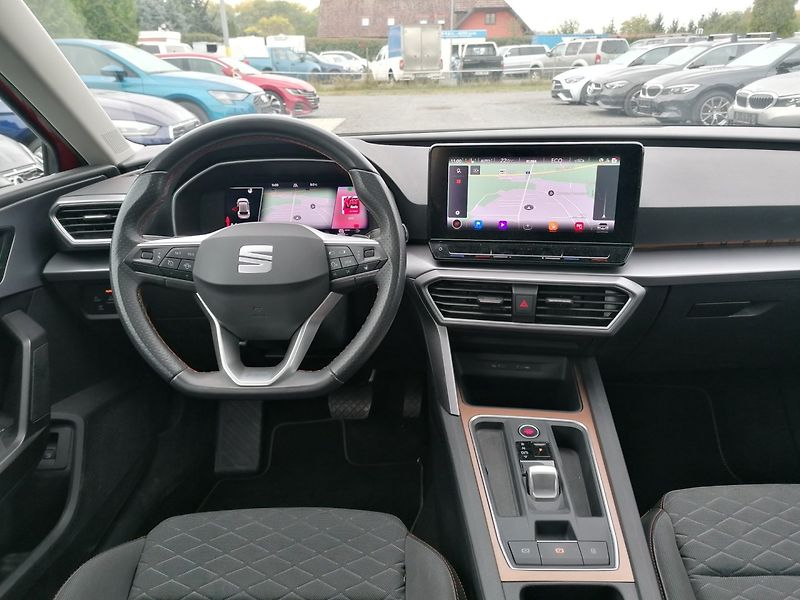 Seat Leon (2021) 1.4 TSi E-HYBRID Cupra Design - fotka 8 z 35