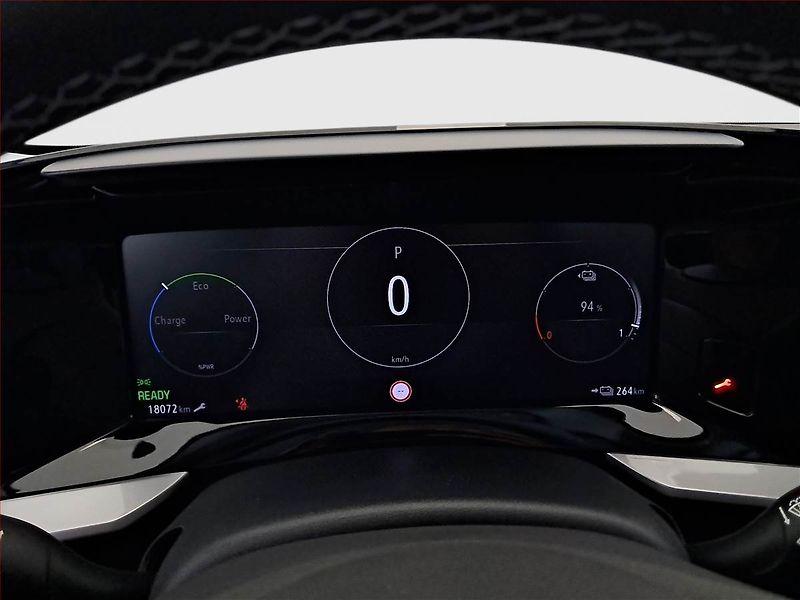 Opel Mokka (2022) Electric 50 kWh, SoH 90% - fotka 11 z 27