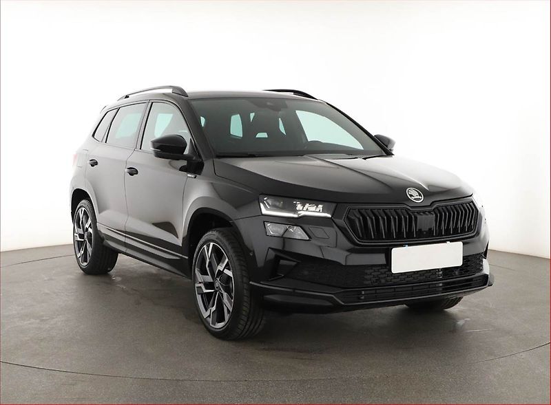 Škoda Karoq (2025) 2.0 TSI - fotka 1 z 25