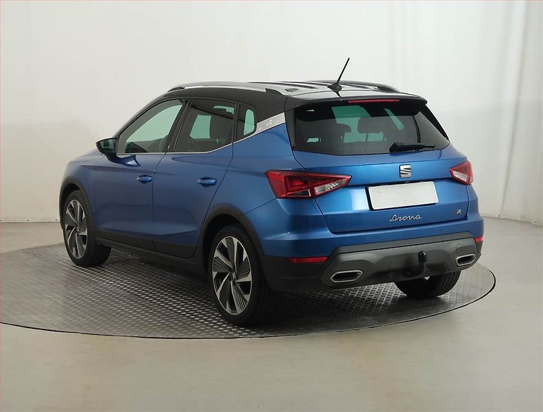 Seat Arona (2022) FR 1.0 TSI, Serv.kniha, Kůže - fotka 4 z 13