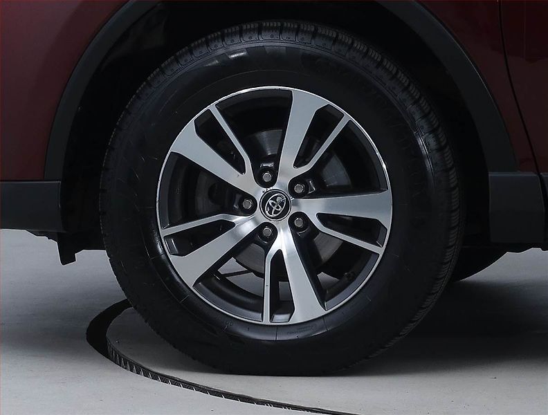 Toyota RAV4 (2016) Active 2.0 D-4D, ČR,1.maj - fotka 15 z 17