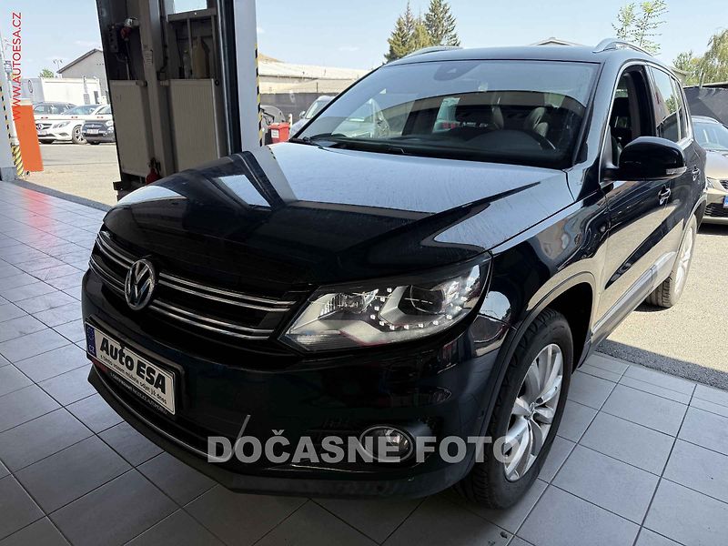 Volkswagen Tiguan (2012) 2.0 TDI, navi, bixen - fotka 1 z 3