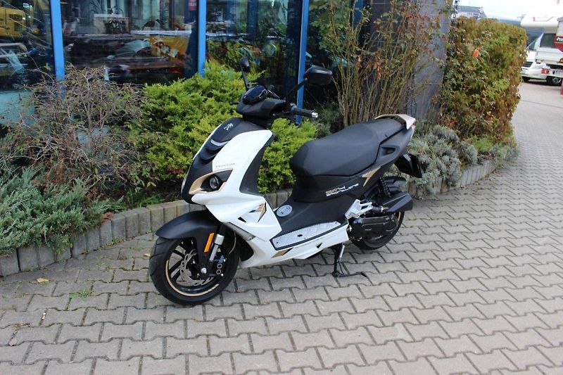 Peugeot Speedfight 50 (2023) i 4T 2022/23 - fotka 8 z 8