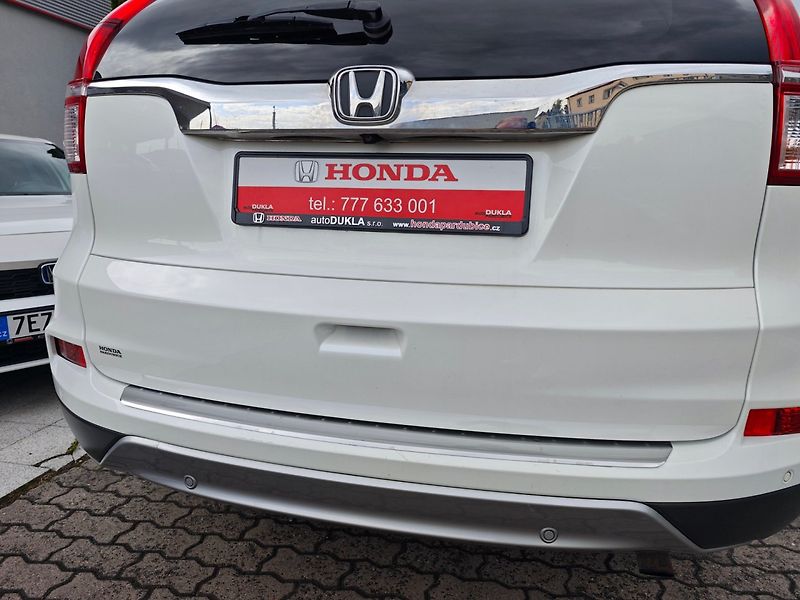 Honda CR-V (2016) 2.0 i-VTEC Elegance Plus 4WD - fotka 36 z 41