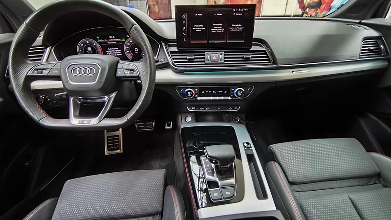 Audi Q5 (2023) Sportback S-line, B&O, Quattro - fotka 67 z 95