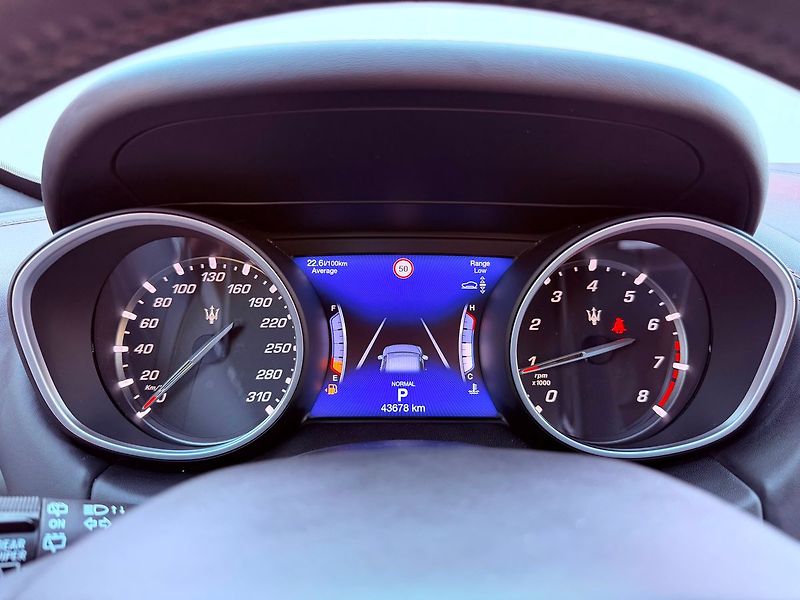 Maserati Levante S GrandLusso Q4 316 kW, ČR, B& - fotka 23 z 30