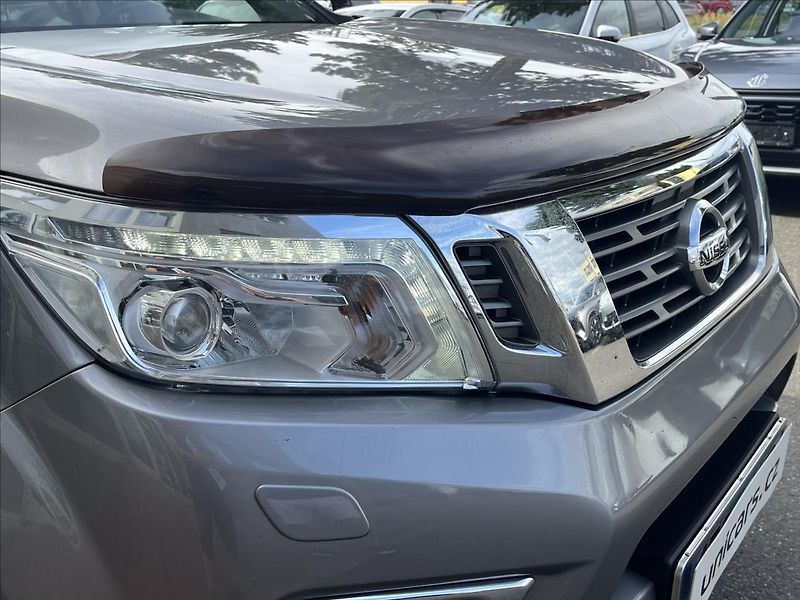 Nissan Navara 2,3 dCi  Tekna NP300 AT - fotka 28 z 39