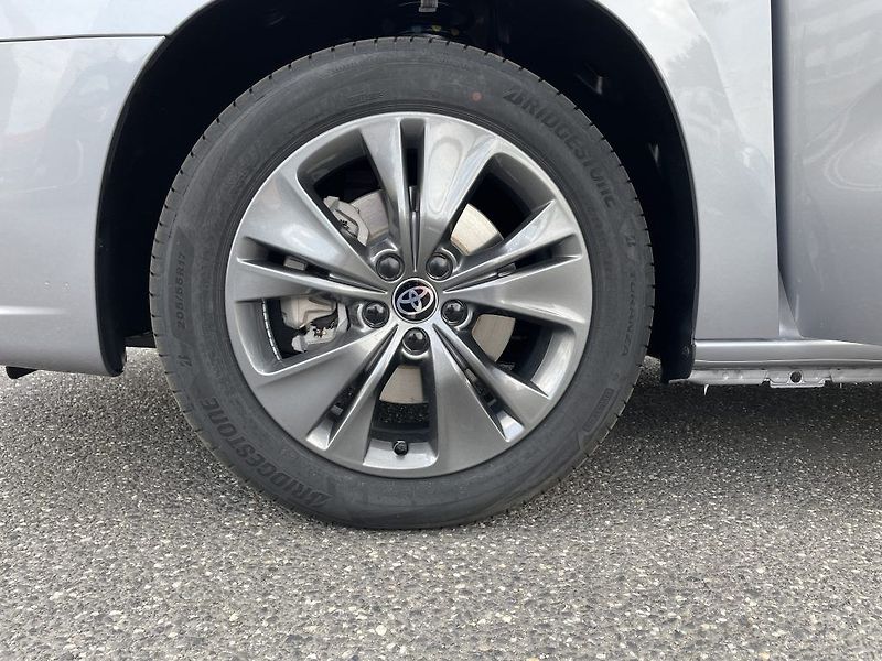 Toyota ProAce City Verso 1.5D 130k Long ODBĚR 6/2026 - fotka 11 z 29