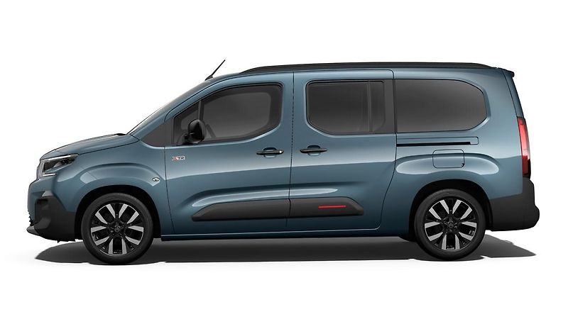 Citroën Berlingo (2026) XL MAX Diesel 130k EAT8 - fotka 2 z 8