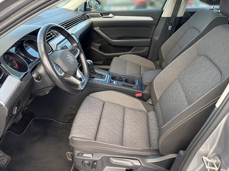 Volkswagen Passat Variant (2023) BUSINESS 1.5TSI 110kW DSG CZ  - fotka 7 z 11