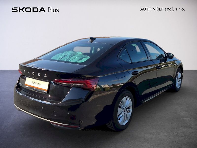 Škoda Octavia (2026) Liftback Selection 1.5 TSI 85 - fotka 2 z 31