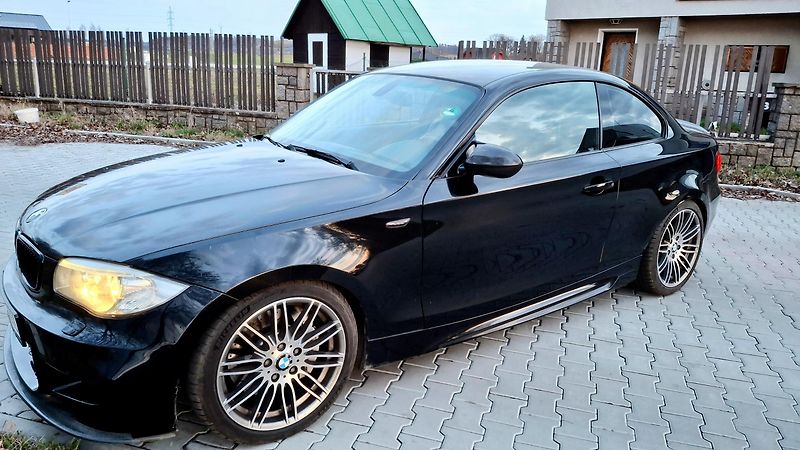 BMW Řada 1 135i e82 Mpacket - fotka 7 z 47