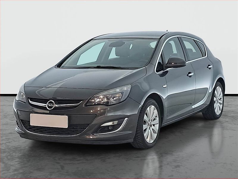 Opel Astra (2012) 1.4 T, Tempomat, Park. senzory - fotka 2 z 17