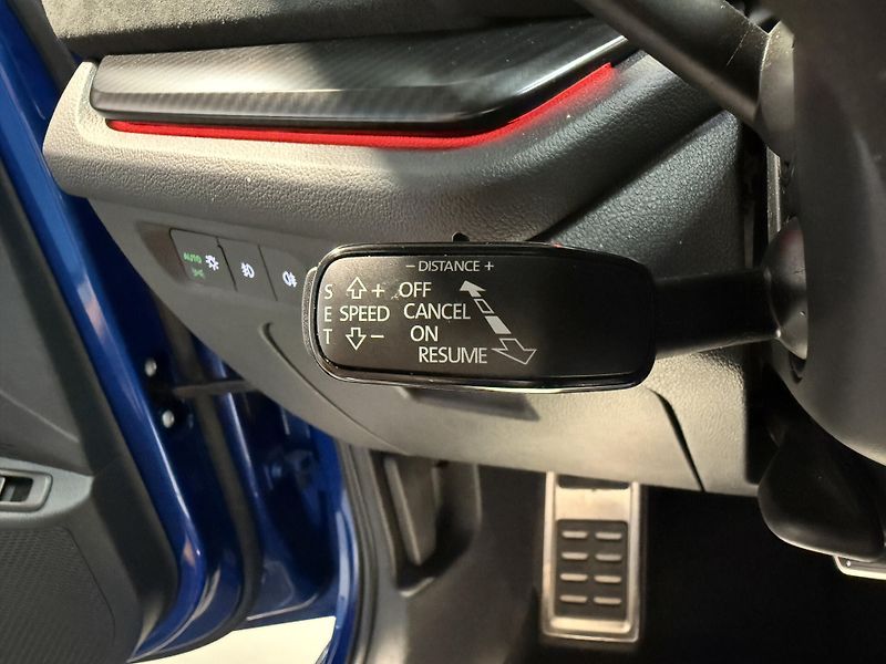 Škoda Octavia 1.4 TSI iV 180kW DSG RS - fotka 9 z 15