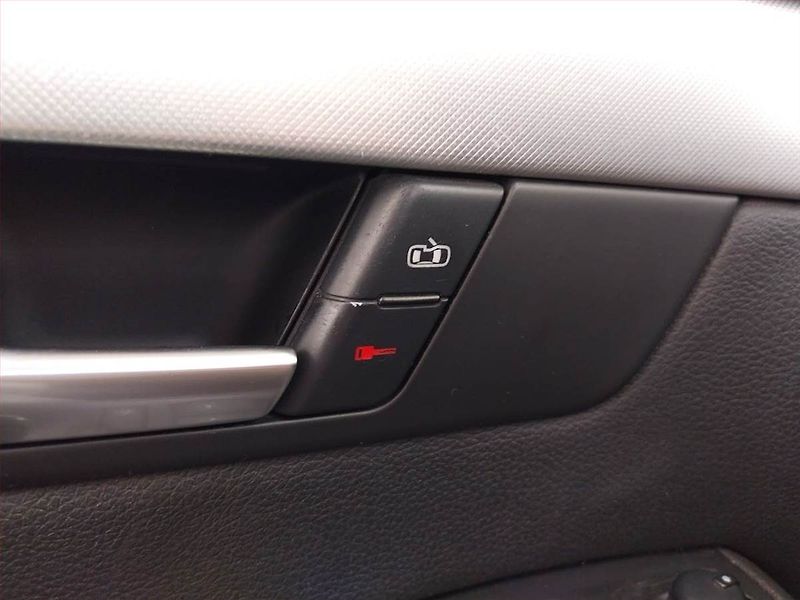 Audi A4 (2005) 2.0 TDI, Automat - fotka 20 z 22
